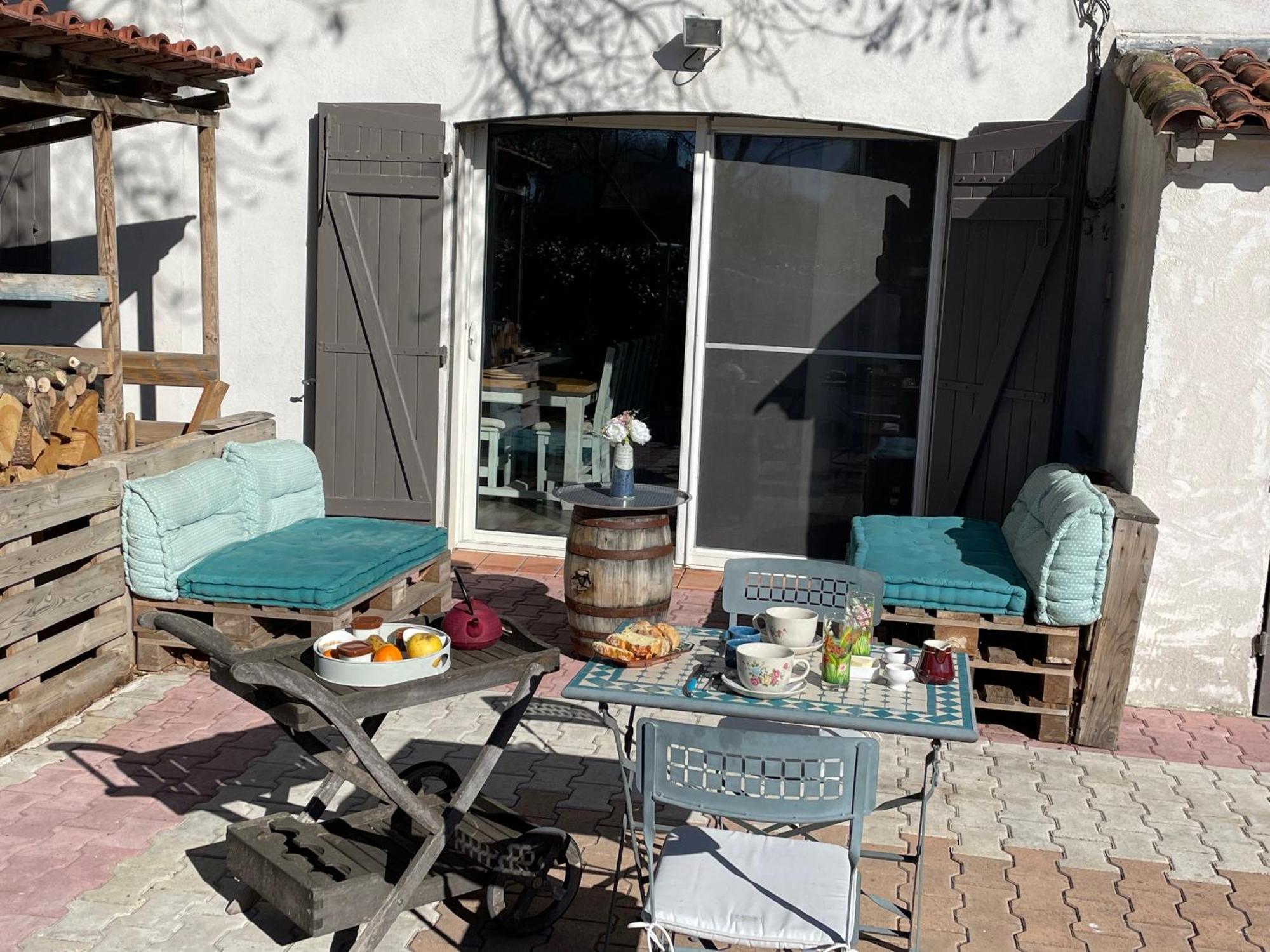 Bed and Breakfast Arles Campagne Location "La Campagn'Arles" Экстерьер фото