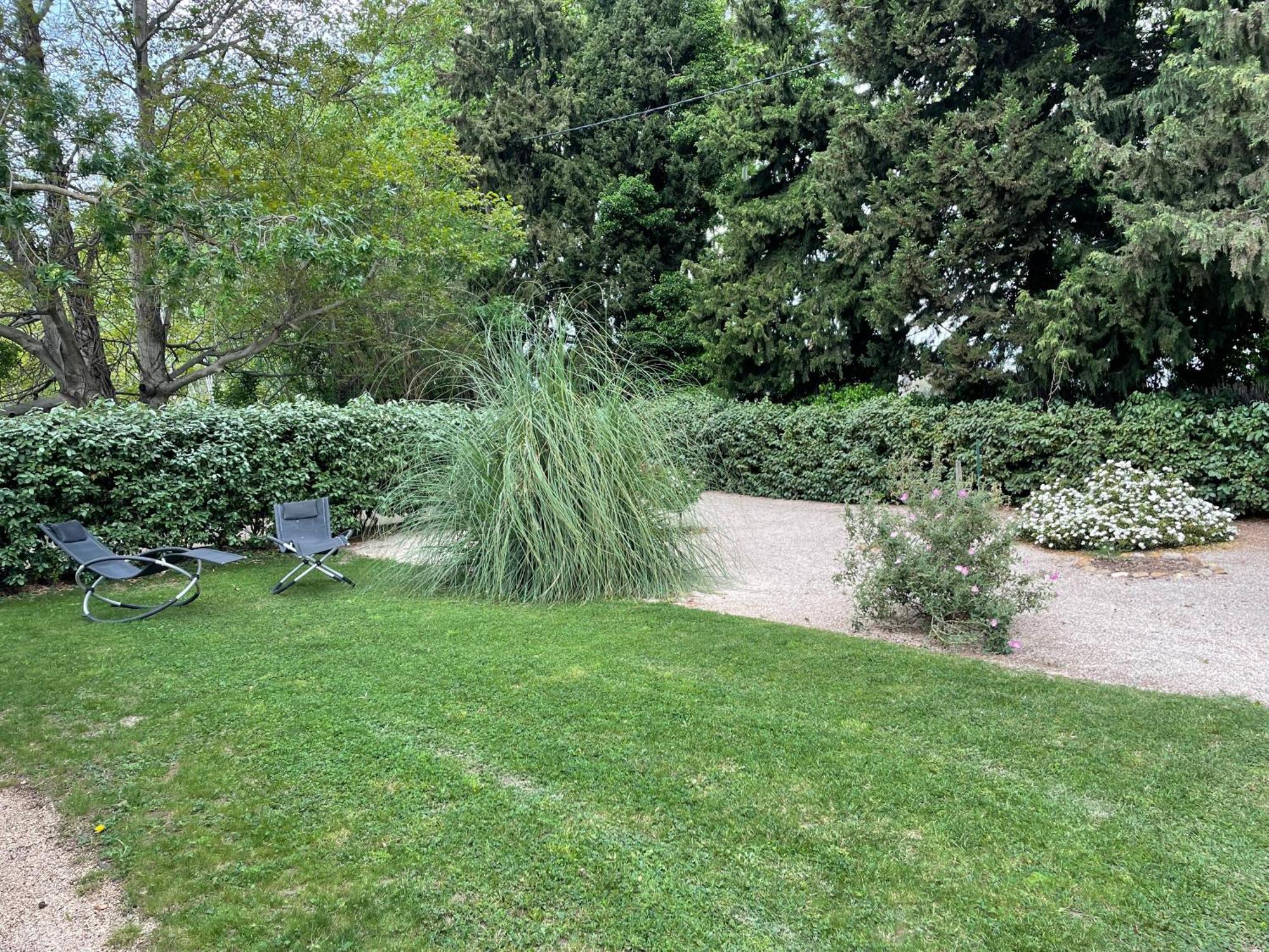 Bed and Breakfast Arles Campagne Location "La Campagn'Arles" Экстерьер фото